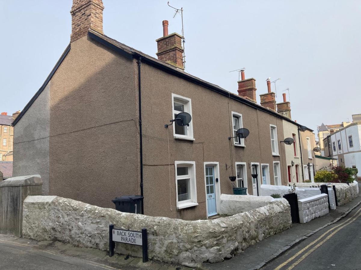 Delightful 3 Bedroomed In Holiday home